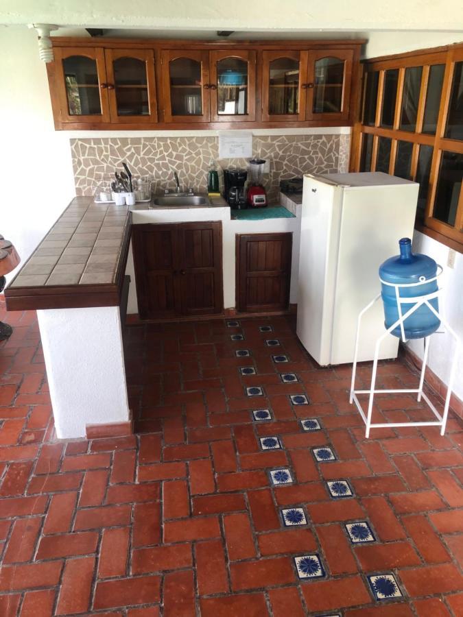 水瓶座简易别墅与小屋酒店 埃斯孔迪多港 外观 照片