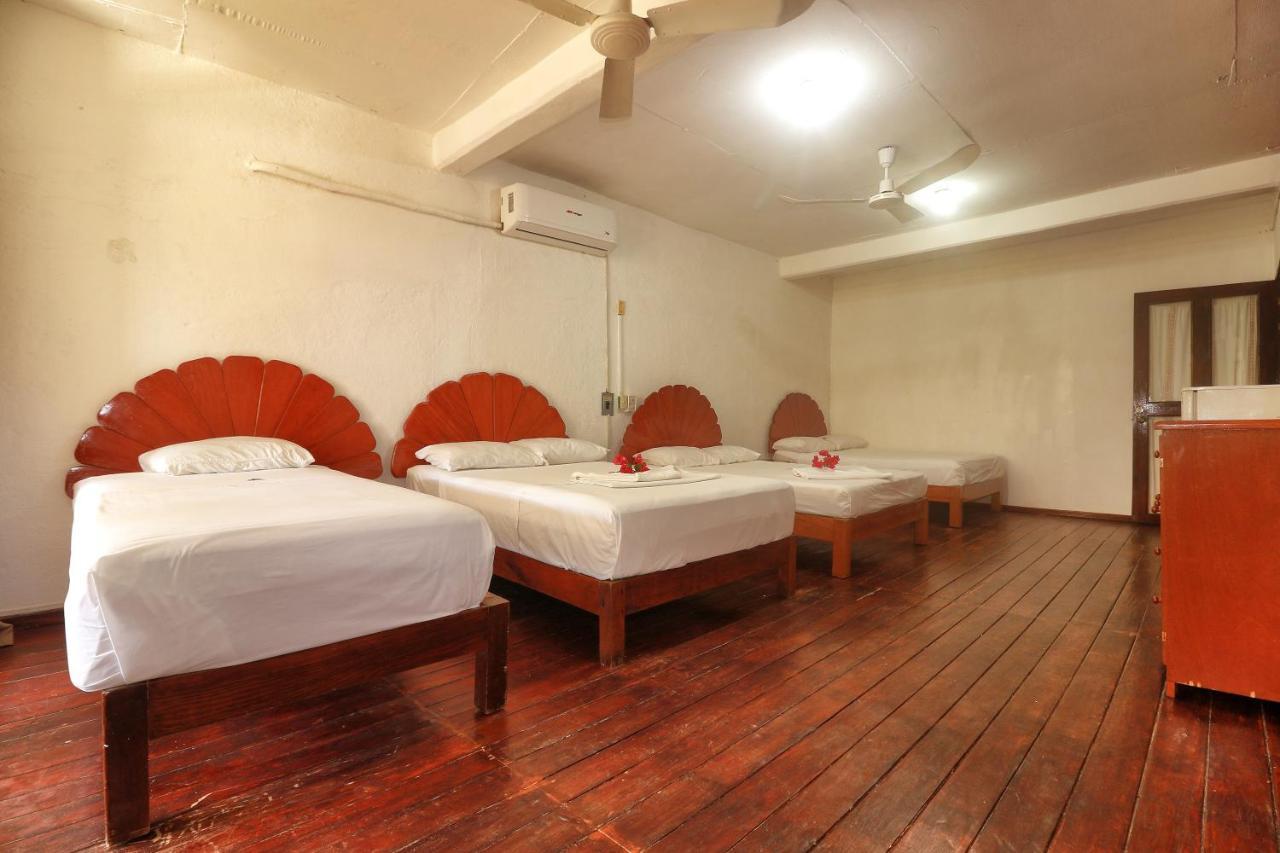 水瓶座简易别墅与小屋酒店 埃斯孔迪多港 外观 照片